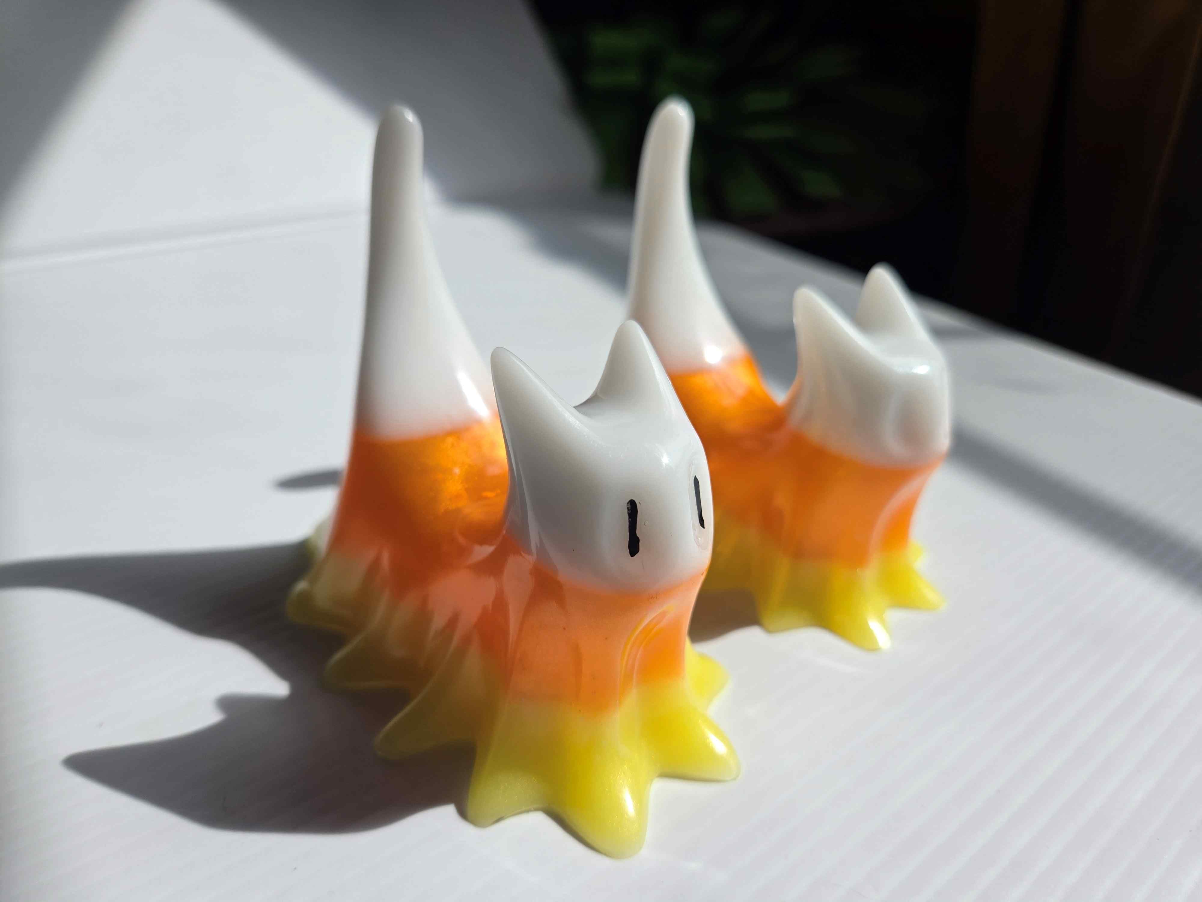 Long Candy Corn Cat