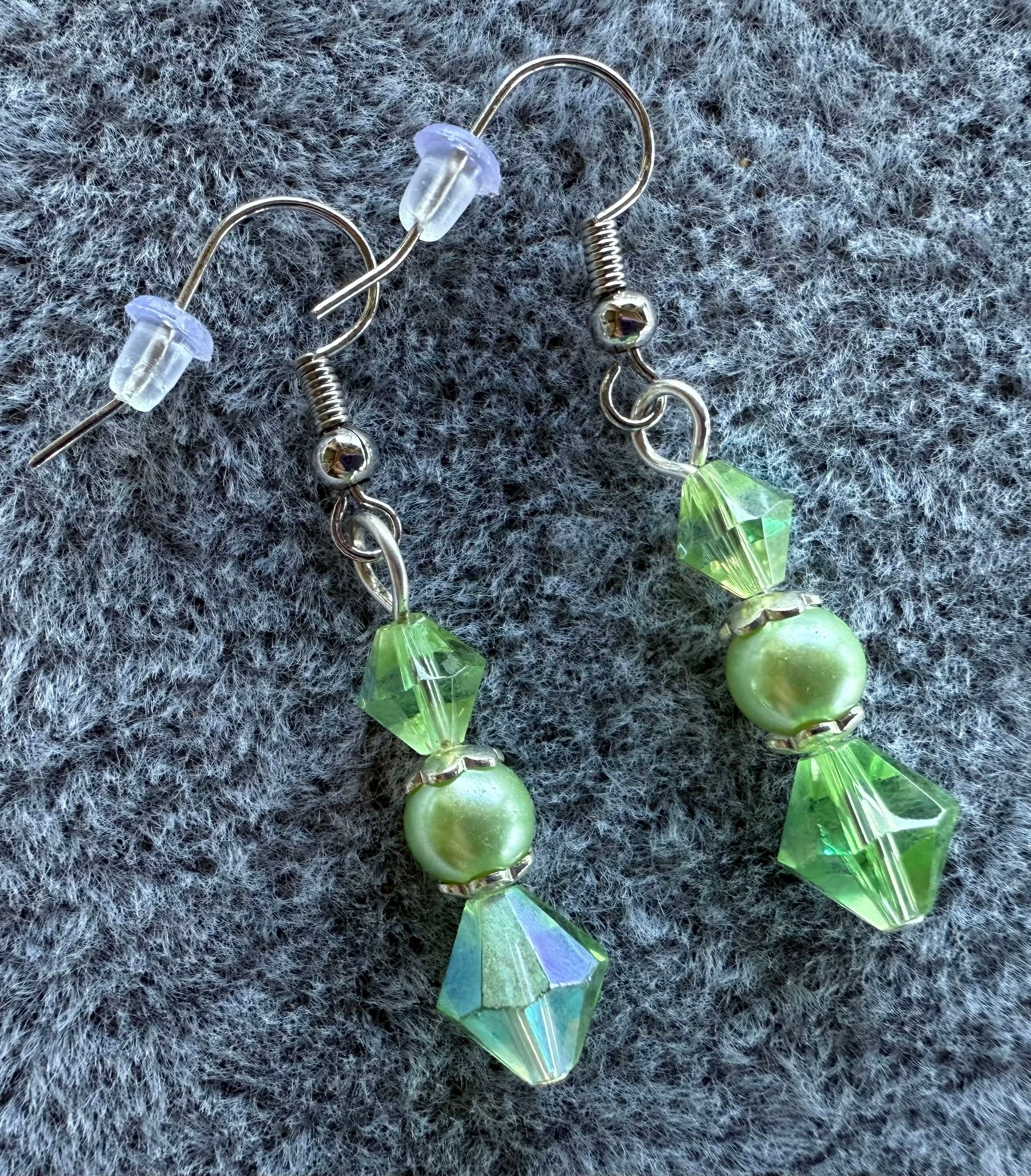 109  Green Emerald Pendant Necklace and Earring Set