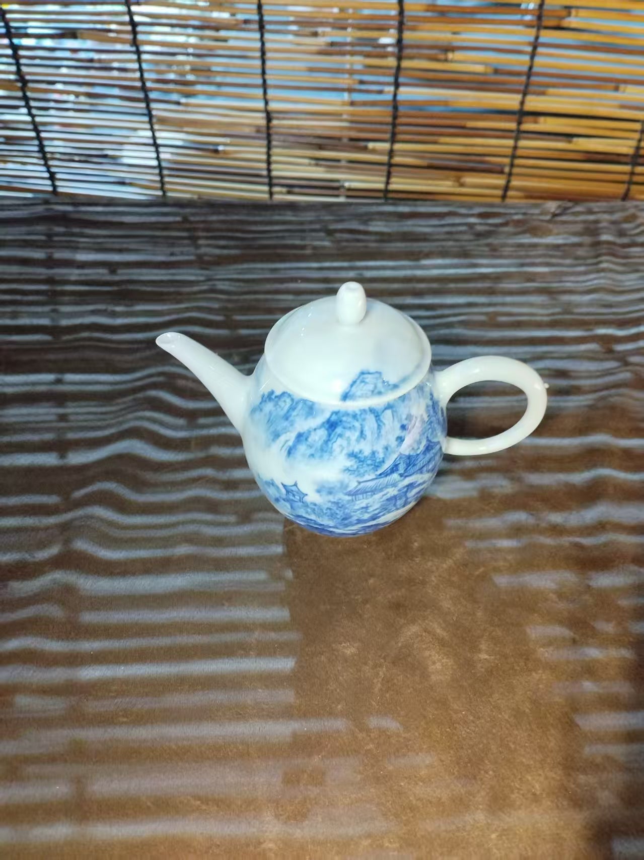 Mist Shrouded the Mountain ｜ Pot