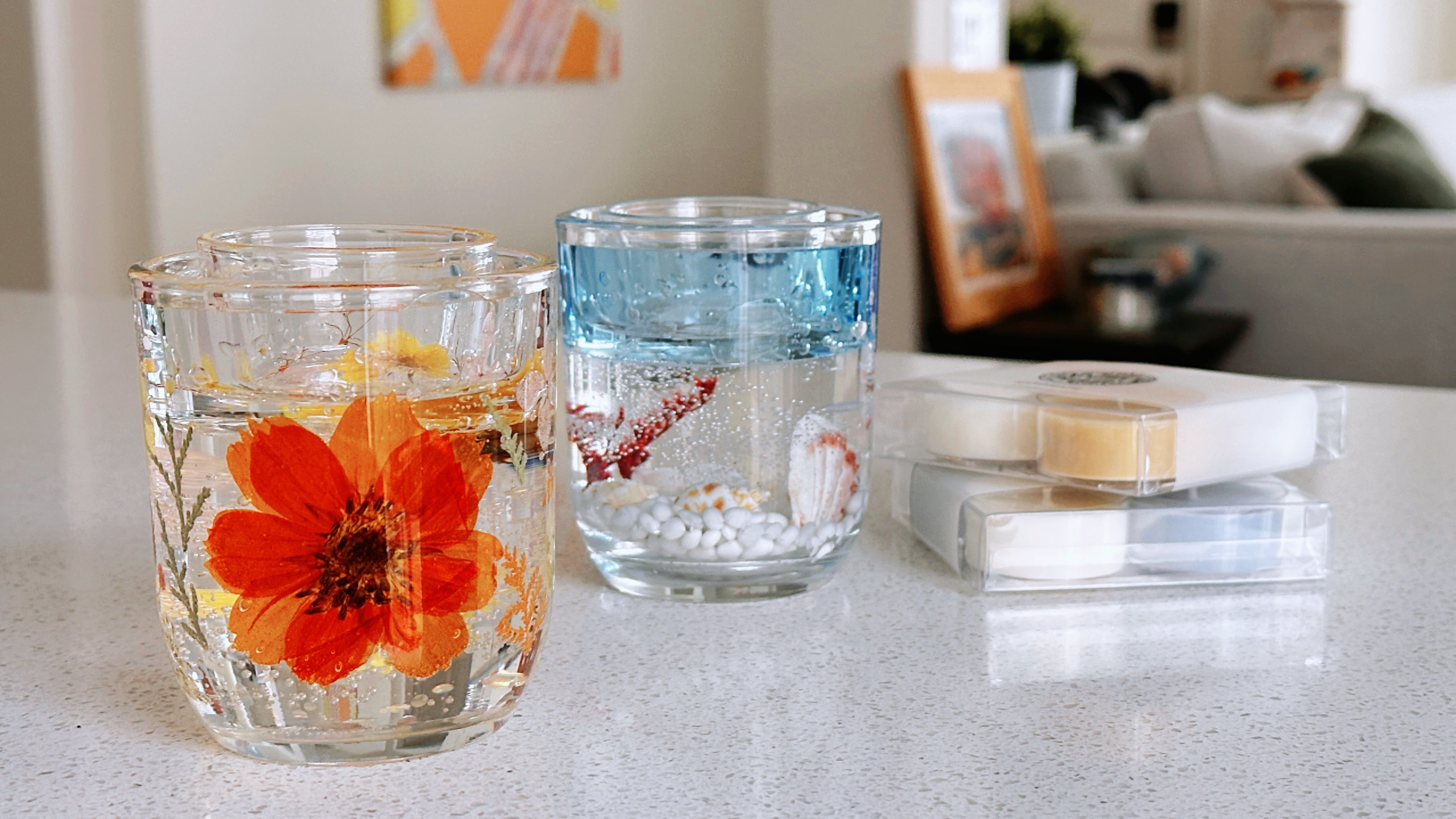Dreamy Gel Wax Glass Tealight Holder (Includes 4 Tealight Candles)