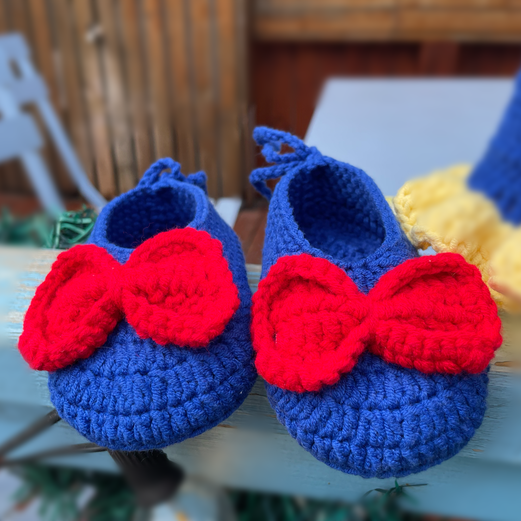 Handcrafted Baby Set – Princess Hat & Shoes Gift Set (6-12 Months)