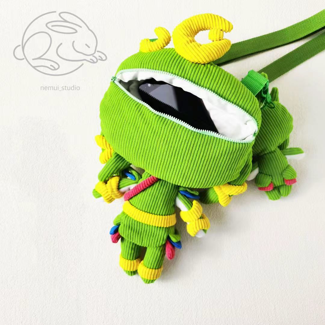 Cross-Eyed Handmade Bag