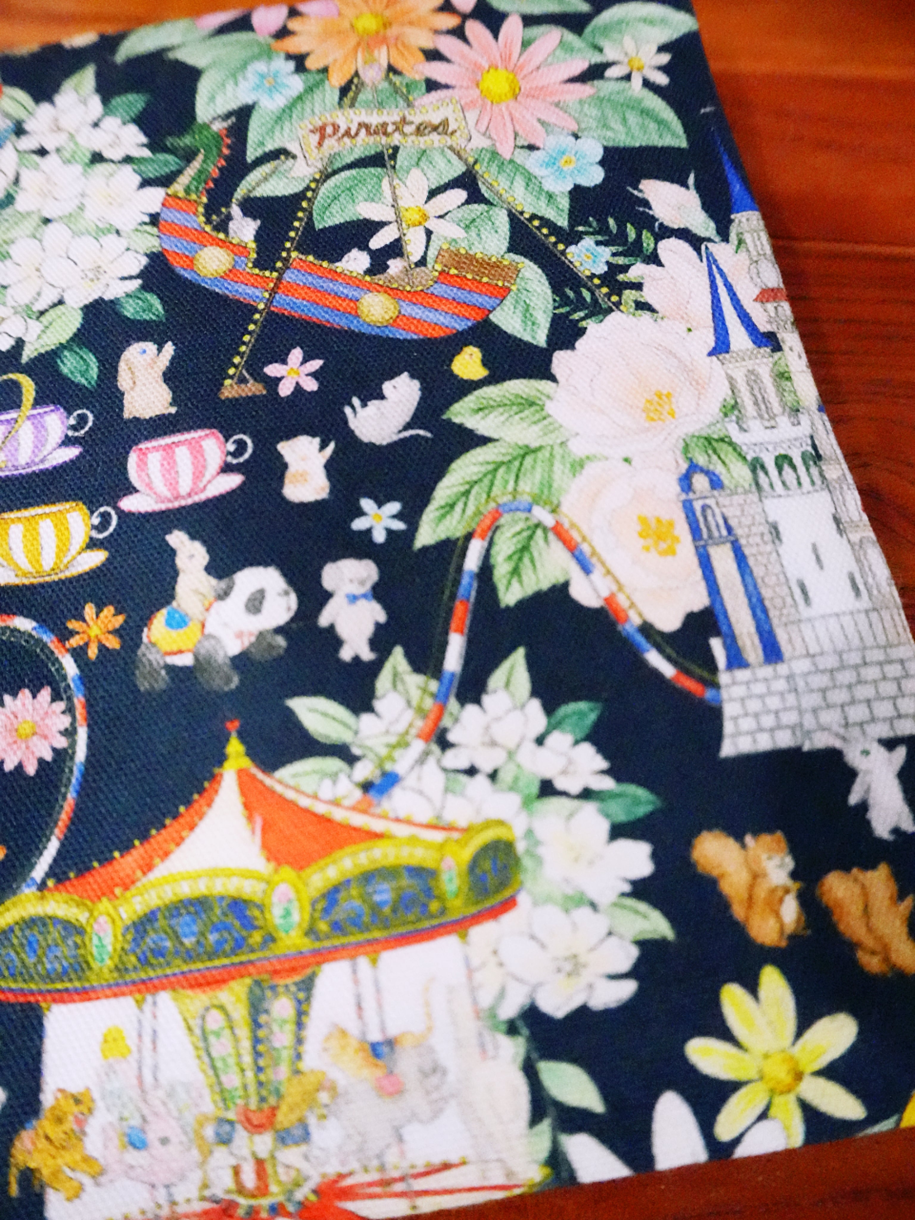 Notebook: Happy Amusement Park