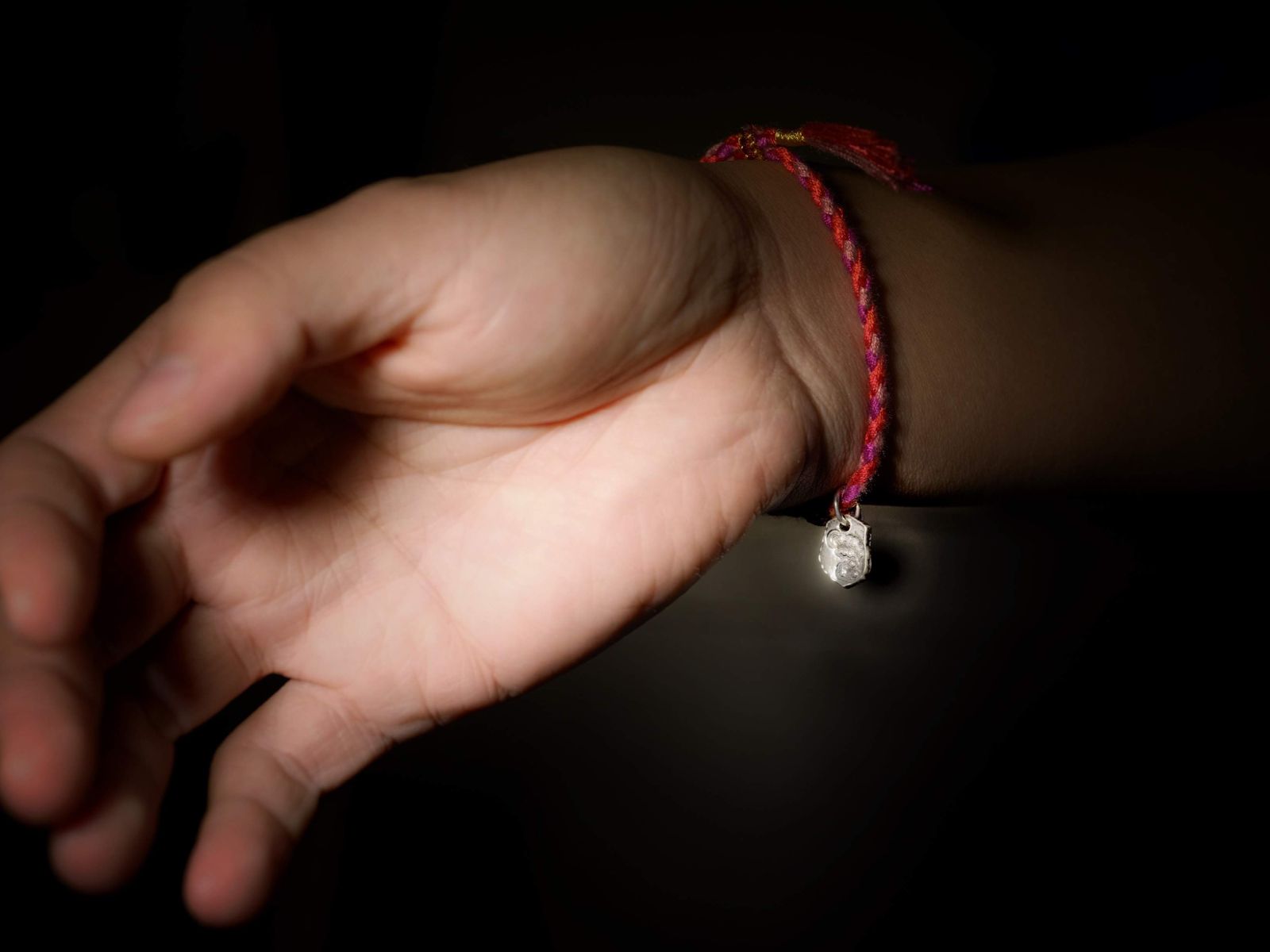 SAVVYS Flow & Focus — Handcrafted Adjustable Silver Arrow Cuff Bracelet