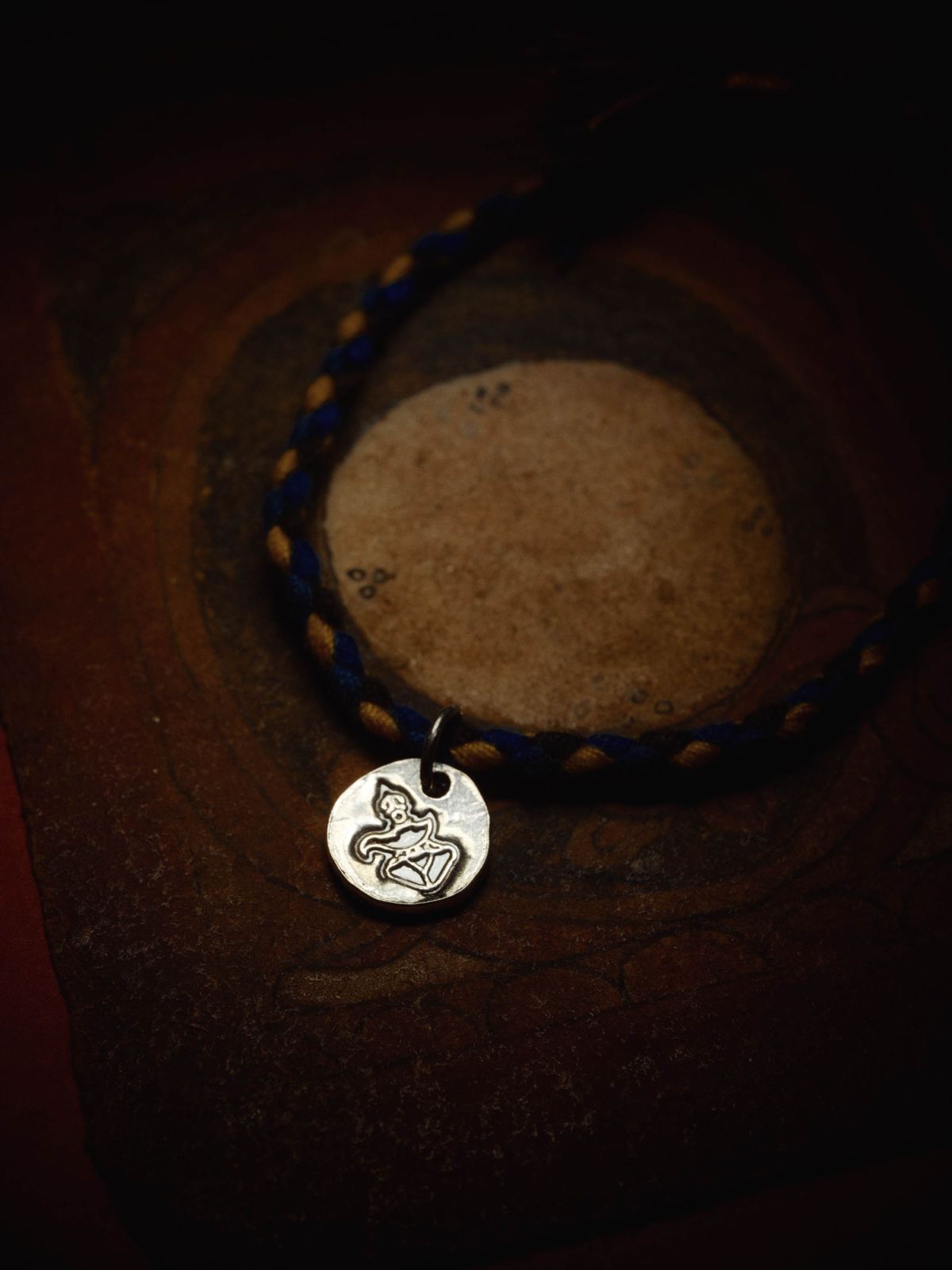 SAVVYS Flow & Focus — Handcrafted Adjustable Silver Arrow Cuff Bracelet